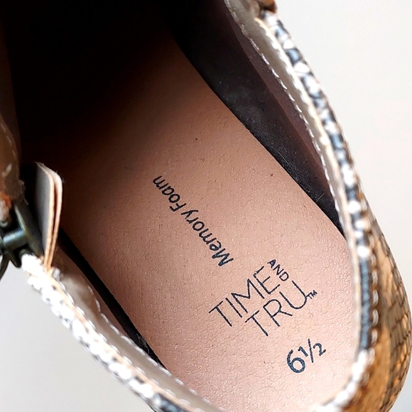 Womens Time and Tru Zipper Booties - Picture 10 of 13